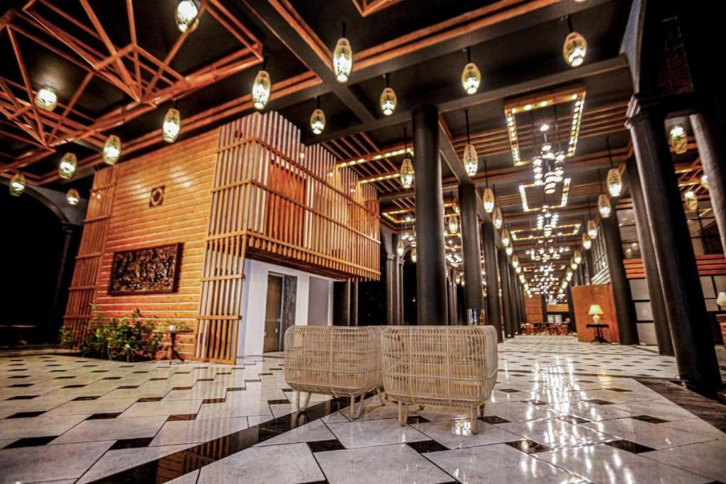 Covanro Sigiriya - Brand New Luxury Hotel Exterior foto