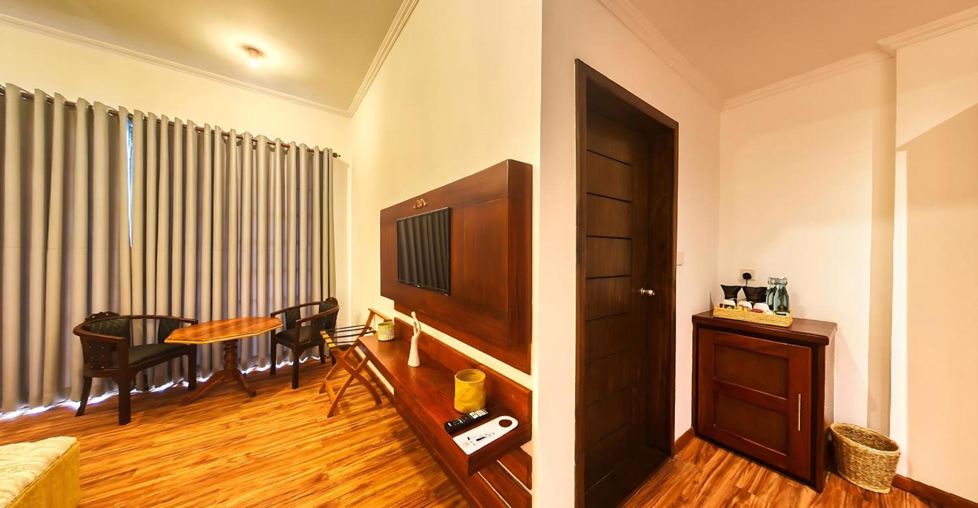 Covanro Sigiriya - Brand New Luxury Hotel Exterior foto